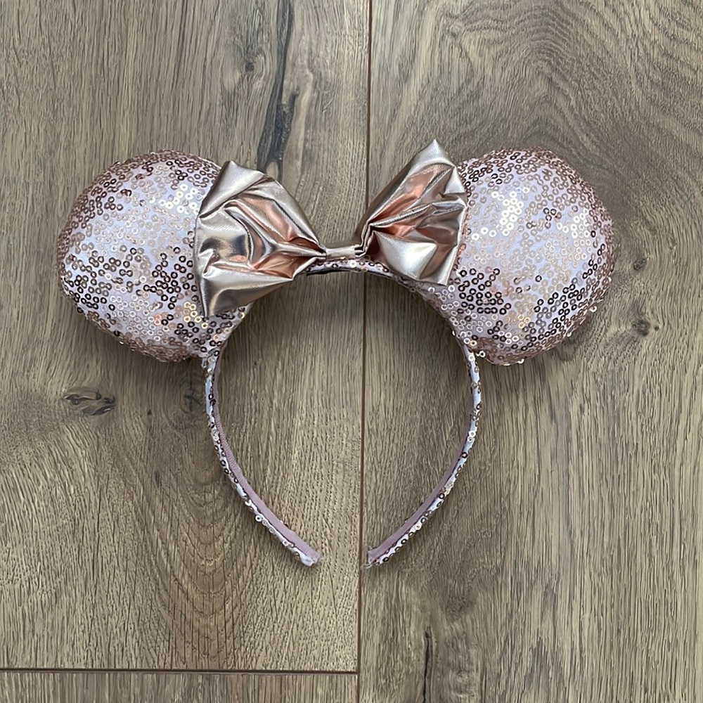 Disney Sequin Minnie Mouse Ears